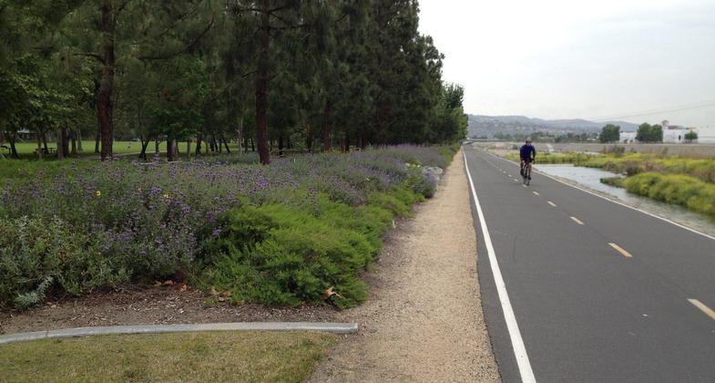 Santa Ana River Trail at the NRT designation ceremony. Photo by Orange County Parks.