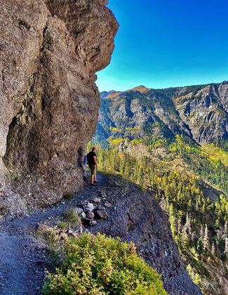 An NRT trail ambassador on the trail. Photo by Darla Klausner.