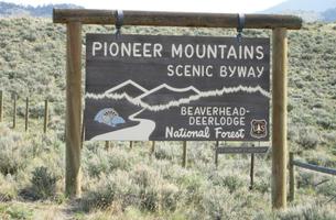 Pioneer Loop Trail