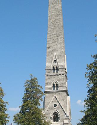 Saratoga Monument in Saratoga National Historical Park. Photo by Americasroof/wiki.
