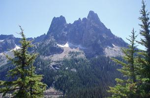 Washington Pass Overlook Trail