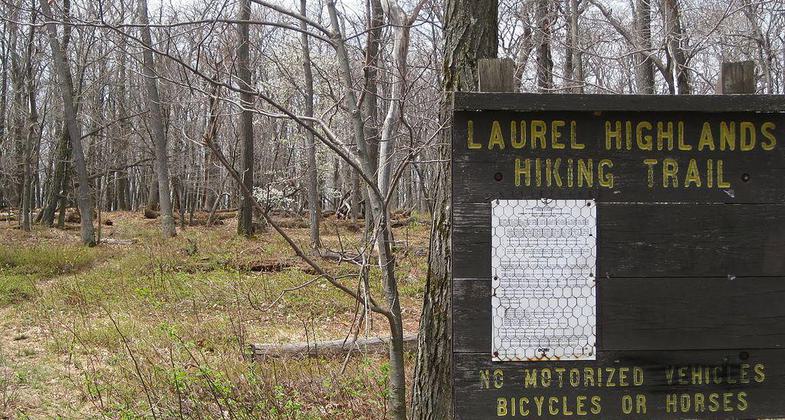 Laurel Highlands Hiking TrailHead. Photo by Ron Shawley wiki.