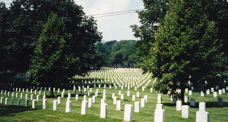 Ft. Leavenworth National Cemetery. Photo by USDVA.