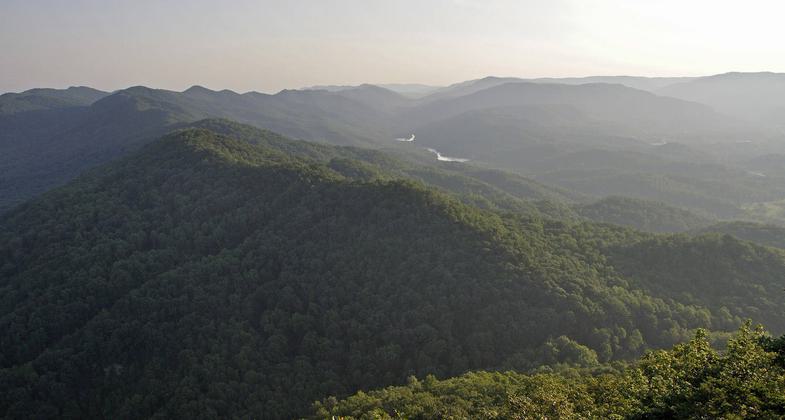 Scenic Cumberland Gap. Photo by National Park Service.