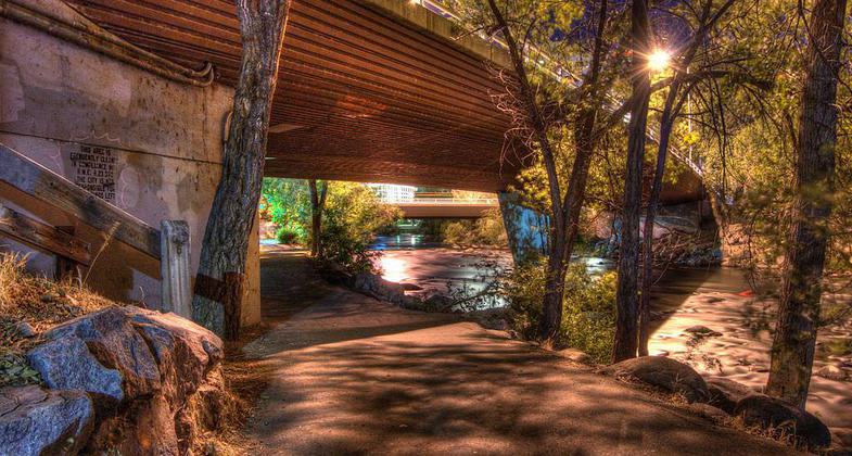 Bridge over Truckee River Trail. Photo by Darron Birgenheier wiki.