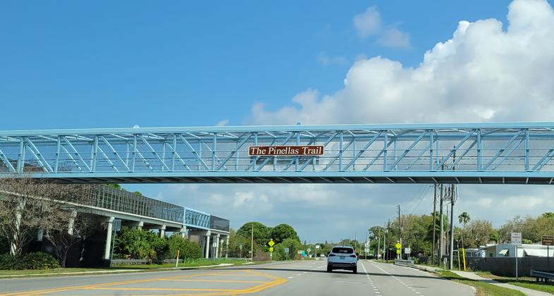 Pinellas Trail highway overcrossing - Bella Loop, Dunedin. Photo by Sue Crowe.