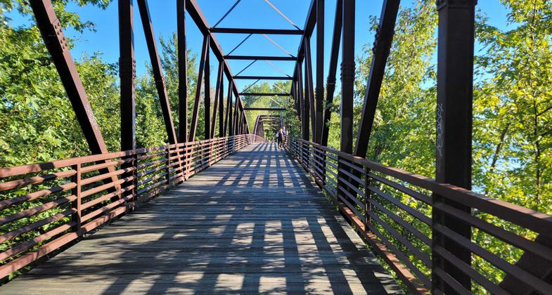 Shadows. Photo by Mark Rutkowski.