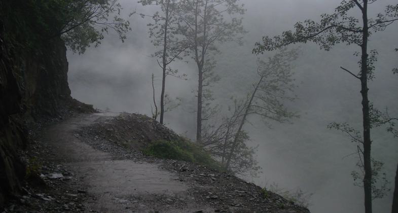 Trail near Last Chance Mine Museum. Photo by Catherine Horiuchi.