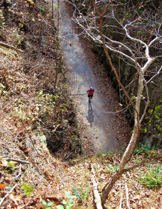 Watching runners head into the tunnel from above. Photo by Jonathan Voelz.
