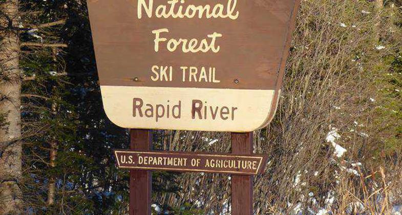 Tracks in the snow. Photo by https://www.facebook.com/rapid.