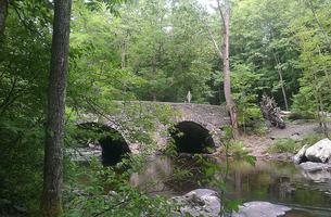 Balfour Riverwalk Trail
