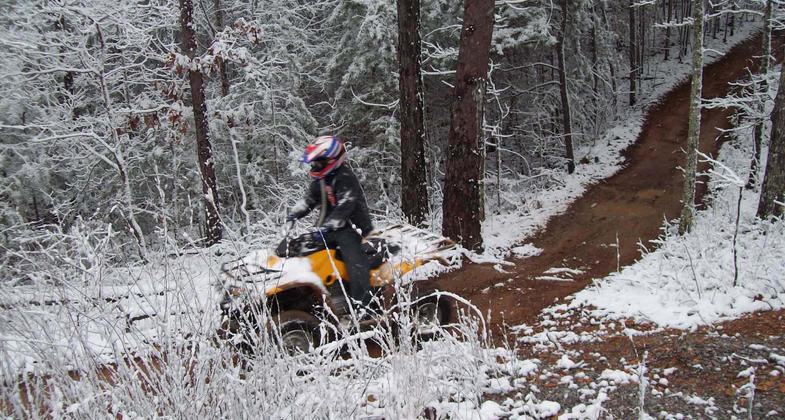 Minooka in snow. Photo by Mark Alexander.