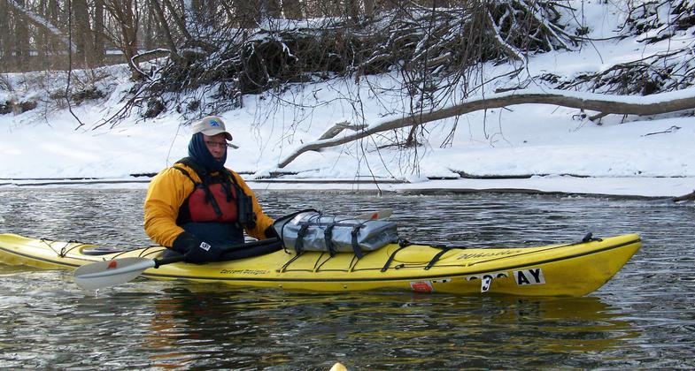Winter paddle. Photo by Kelli Phillips.