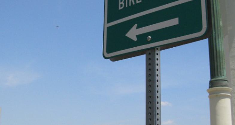 The mile zero or the most very end of the LA River. Photo by Cesar Estrada.