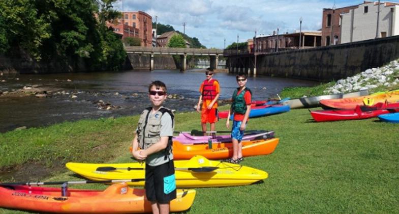 RiverKids at Creekwalk. Photo by Christy Sudduth
