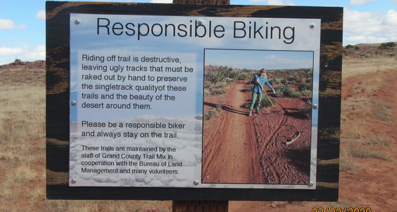 visible to all riders