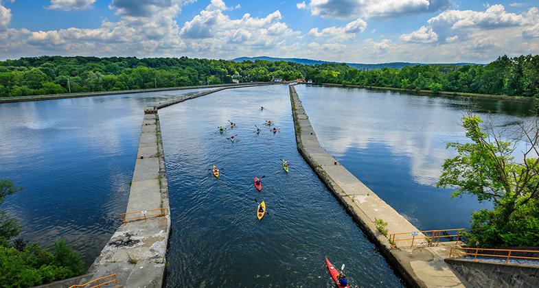 Waterford Flight. Photo by Stefanie Obkirchner
