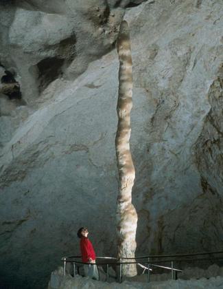 Witch's Finger totem pole formation. Photo by NPS/Peter Jones.