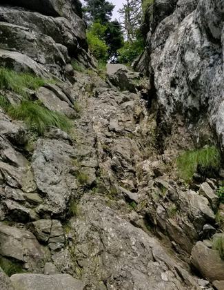 The Chute going up to Attic Window Peak. Photo by John Caveny.