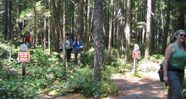 East and West Loop Interpretive Trails. Photo by Washington State Parks.