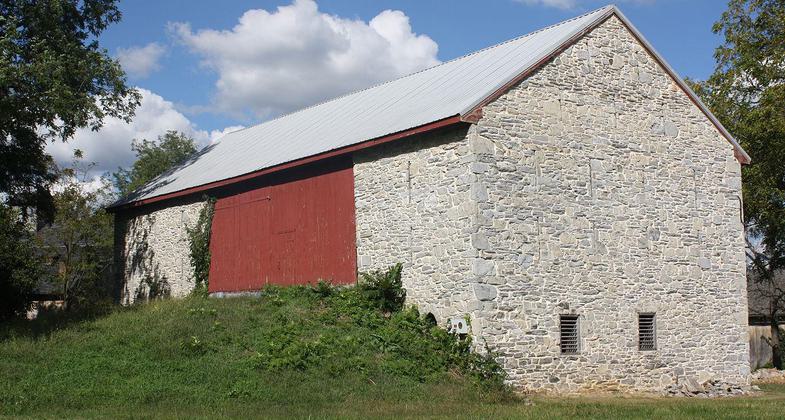 Womelsdorf Mill complex, Tulpehocken Creek Historic District, stone bank barn. Photo by Shuvaev.