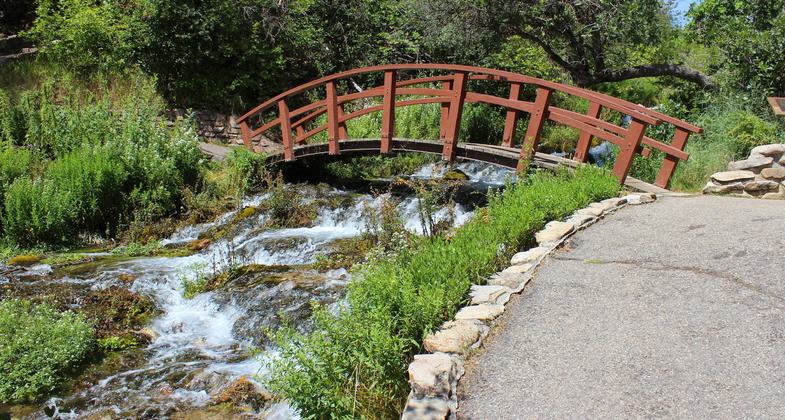 Bridge crossing spring. Photo by GJHikes.