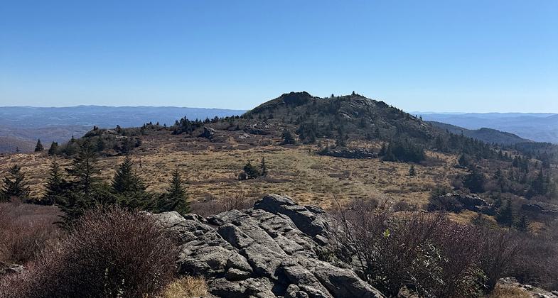 Short rocky bit of trail