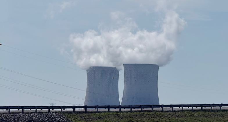 Watts Bar Dam. Photo by ChristopherM.